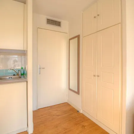 Apartman Felibriges Cosy1 1 Bedroom Cannes